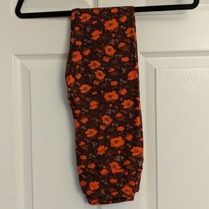 Gorgeous Print Lularoe Leggings OS